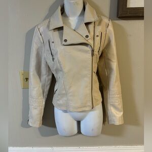 Elegant Beige Leather Jacket